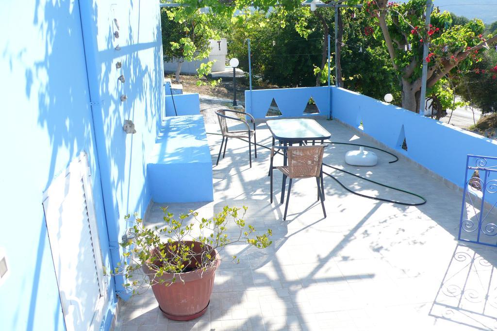 Arménoi Stefanos Garden 아파트 객실 사진